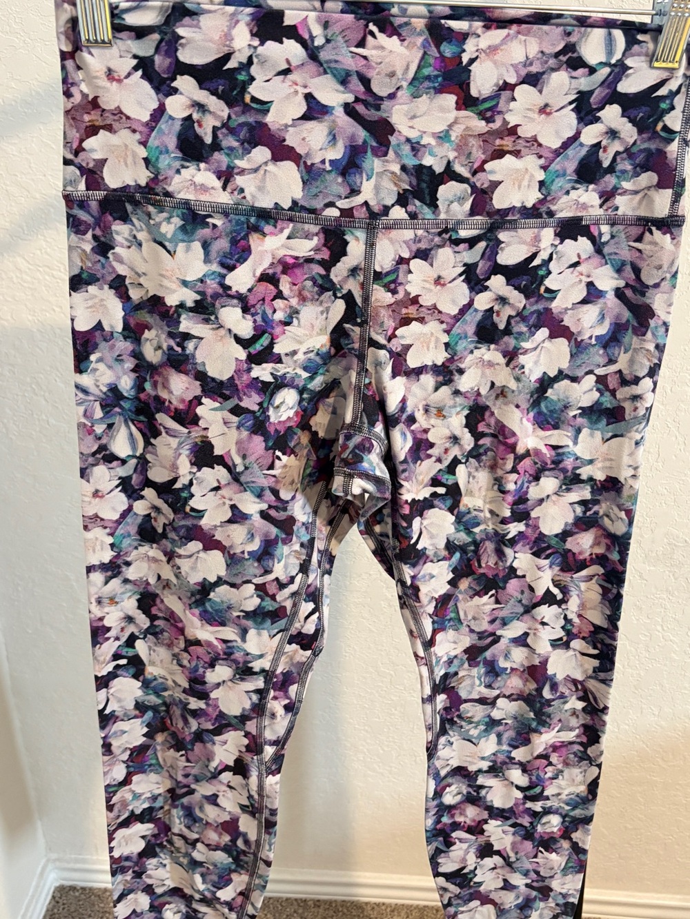 lululemon athletica Floral Print Leggings - Purple Multi